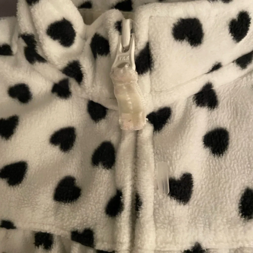 Carter's Black & White Hearts Patterned Fleece Jumpsuit  w/Front Pockets & Bows - Picture 5 of 5